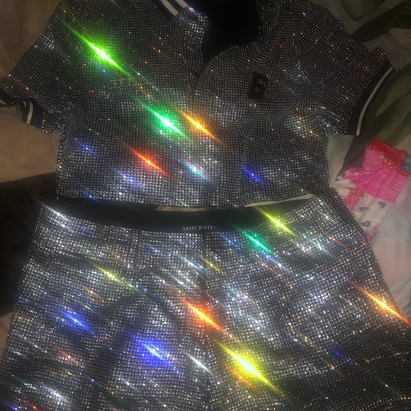 Shane Justin/Gsuwoo Prissy Stones Short and Crop Set - Picture 3 of 3